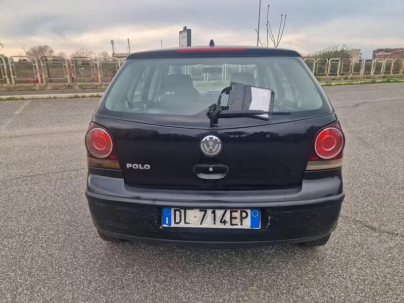 Usata VW Polo 54 CV (39 kW) 2006 Grigio Utilitaria