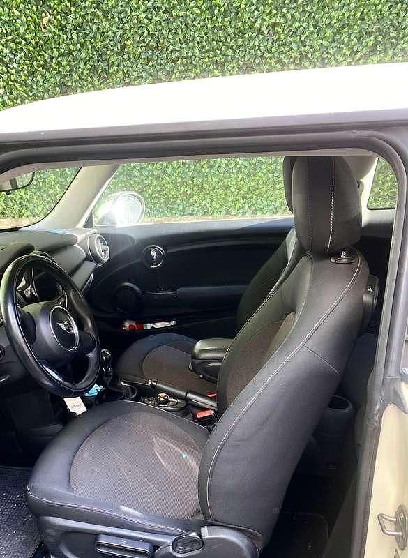 Usata Mini One D 95 CV (69 kW) 2015 Utilitaria