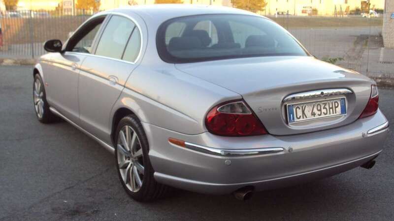 Usata Jaguar S-Type S 200 CV (147 kW) 2003 Grigio Berlina