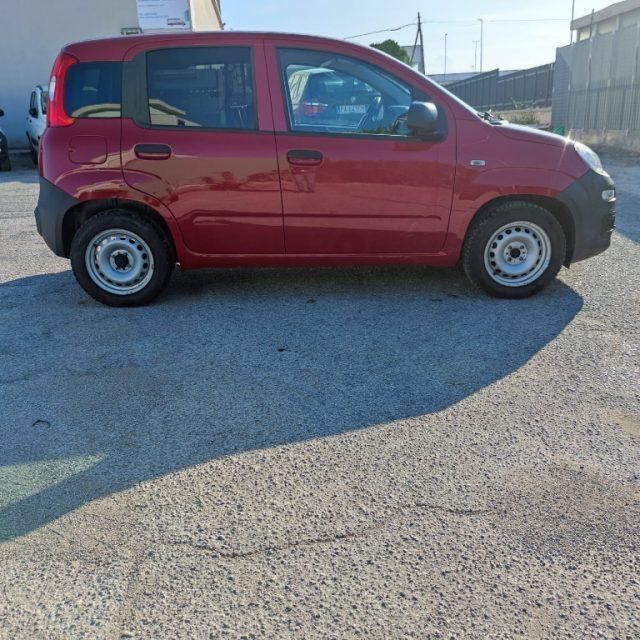 Usata Fiat Panda Pop 75 CV (55 kW) 2015 Rosso Utilitaria