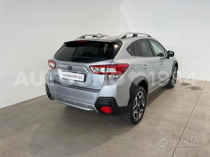 Usata Subaru XV Style 156 CV (114 kW) 2019 Grigio SUV