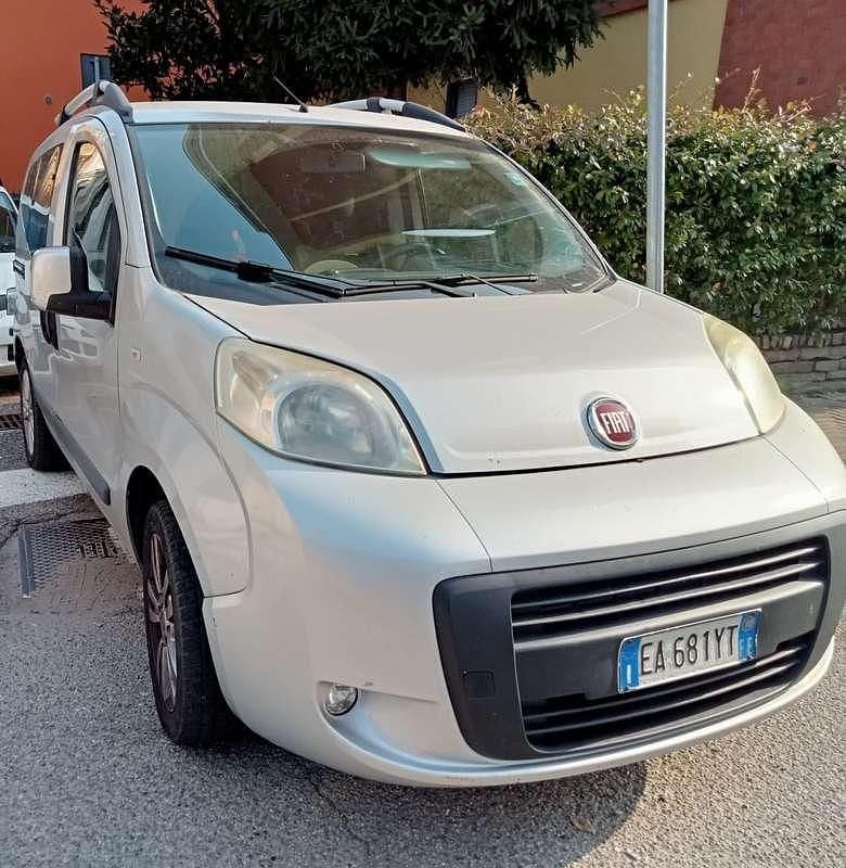 Usata 2010 Fiat Qubo Active Monovolume | 4400 € (Buon prezzo) - Immagine 1/4