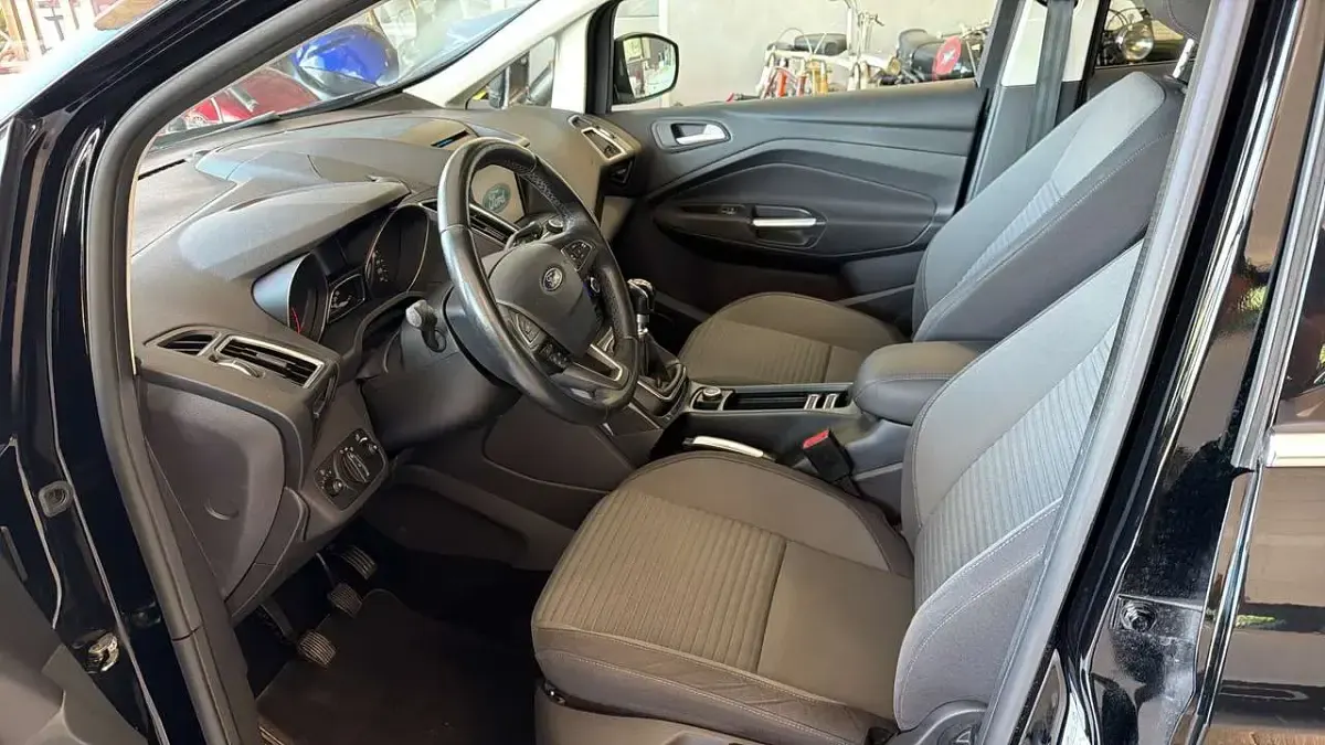 Usata Ford C-MAX Titanium S 95 CV (69 kW) 2016 Other Monovolume