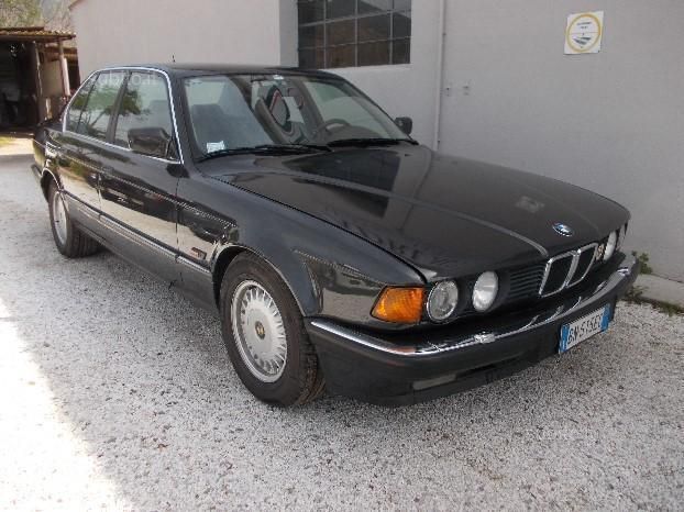 Бмв 735 1990