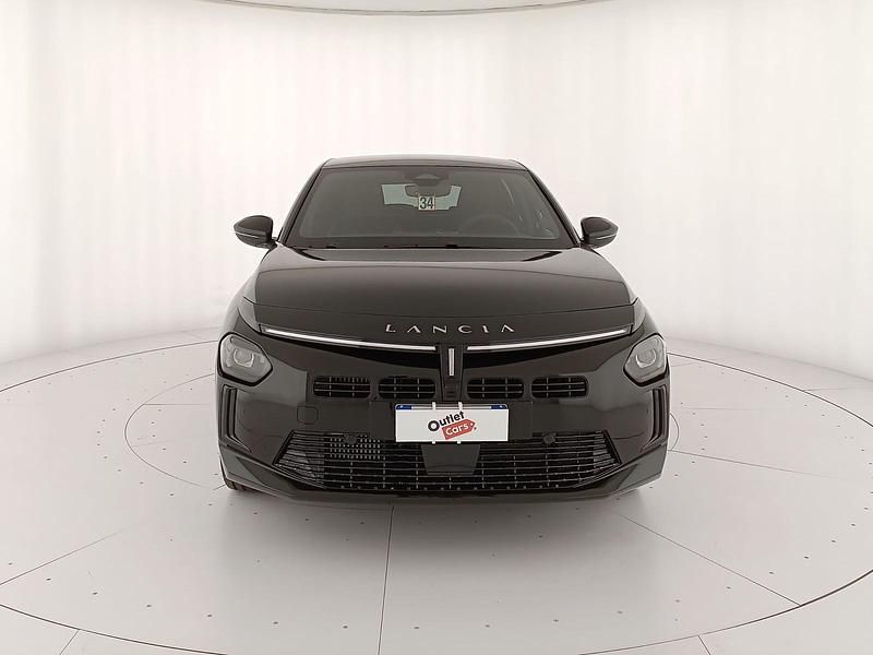 Nuova Lancia Ypsilon 110 CV (80 kW) 2026 Nero Utilitaria