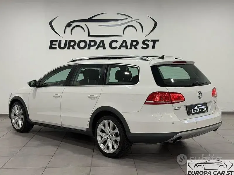 Usata VW Passat Alltrack 177 CV (130 kW) 2013 Bianco Station wagon