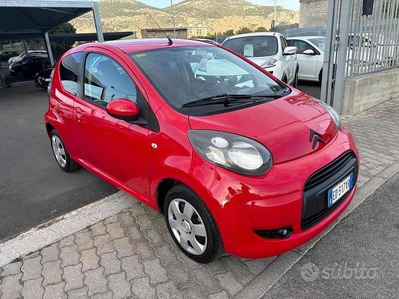 Usata Citroën C1 68 CV (50 kW) 2010 Rosso Utilitaria