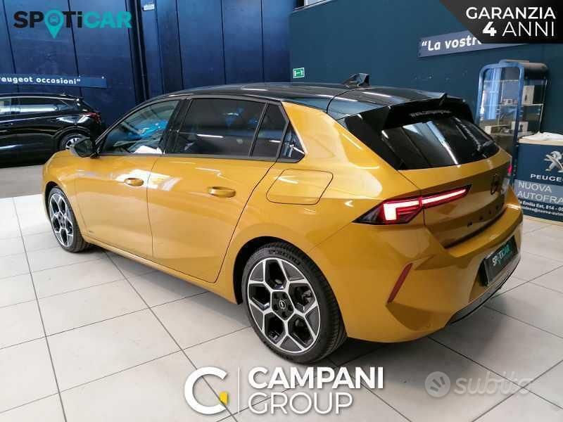 Usata Opel Astra Ultimate 180 CV (132 kW) 2023 Giallo Berlina