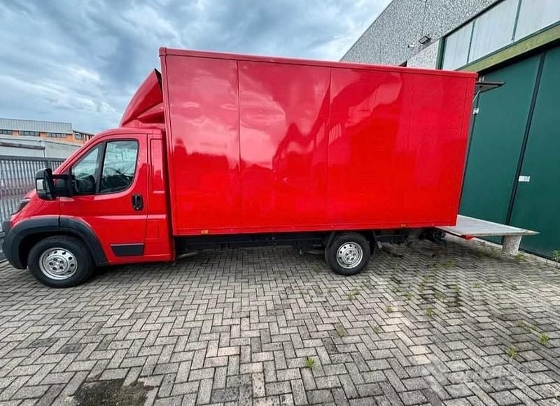 Usata Peugeot Boxer 163 CV (119 kW) 2017 Rosso Furgone