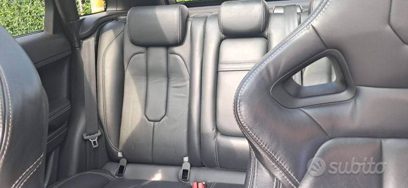 Usata Land Rover Range Rover evoque 241 CV (177 kW) 2012 Rosso SUV