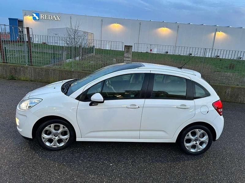 Begagnad Citroën C3 SELECTION 68 HK (50 kW) 2011 Sedan