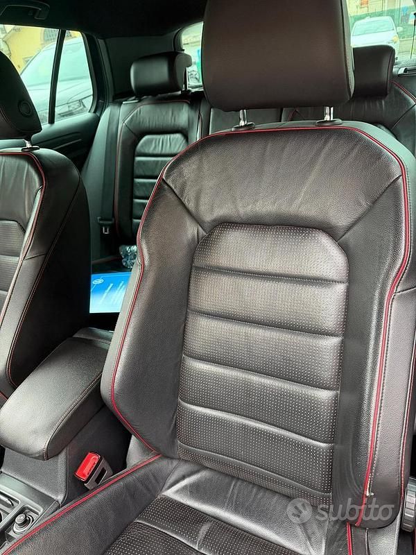 Usata VW Golf VII GTI 245 CV (180 kW) 2019 Blu Berlina