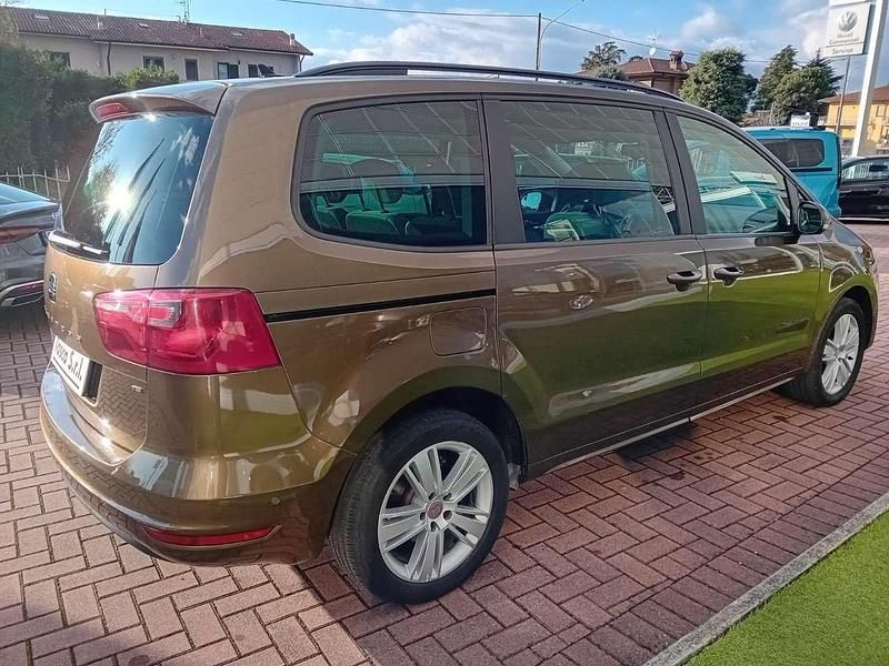 Usata Seat Alhambra Style 140 CV (102 kW) 2013 Bronzo Monovolume