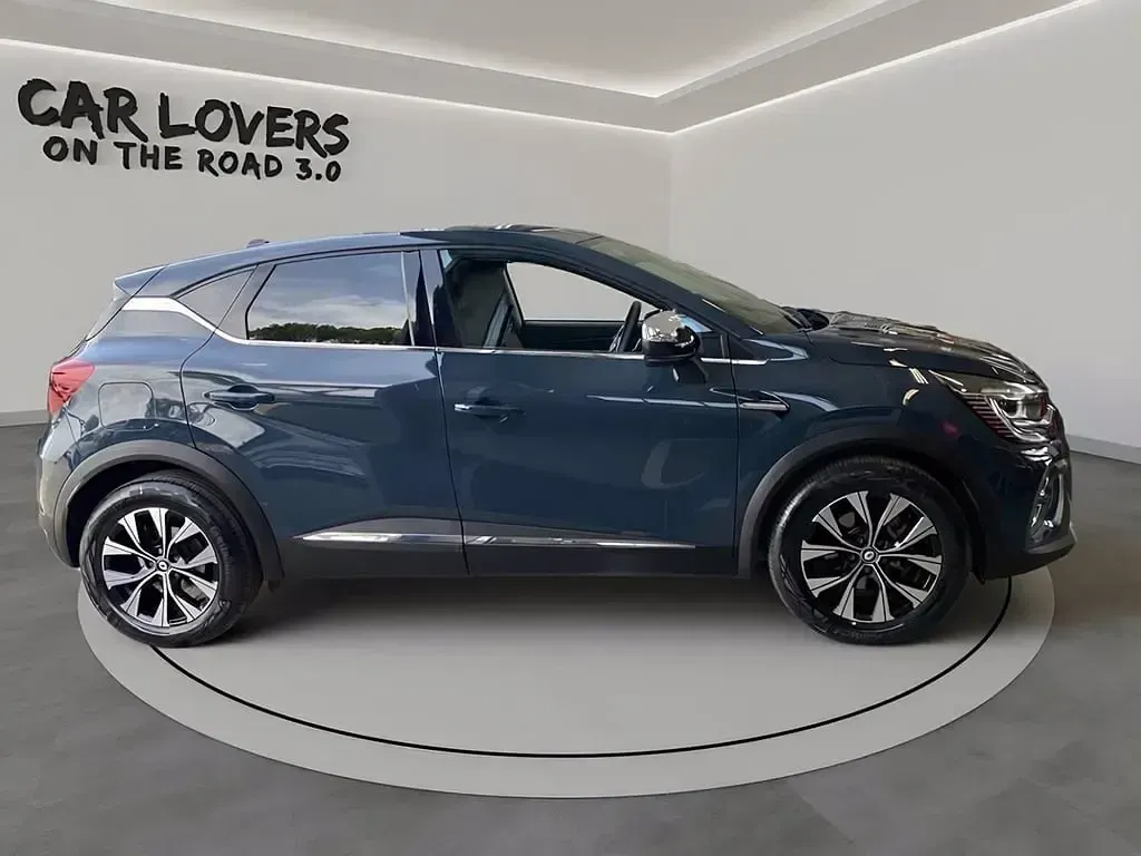 Usata Renault Captur Techno 143 CV (105 kW) 2023 Rpe blu marine SUV
