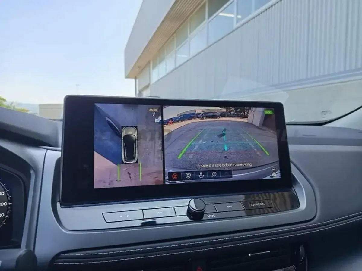 Usata Nissan Qashqai N-Connecta 158 CV (116 kW) 2025 Grigio SUV
