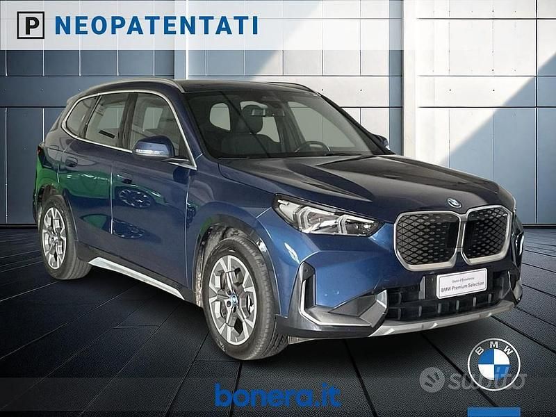Usata BMW iX1 xLine 150 kW (204 CV) 2024 Blu SUV