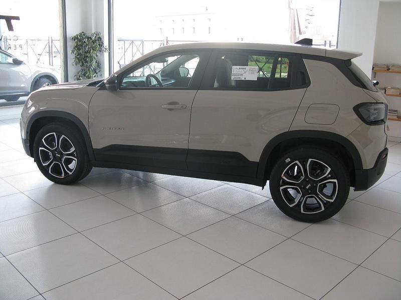 Nuova Jeep Avenger Summit 101 CV (74 kW) 2025 Beige SUV