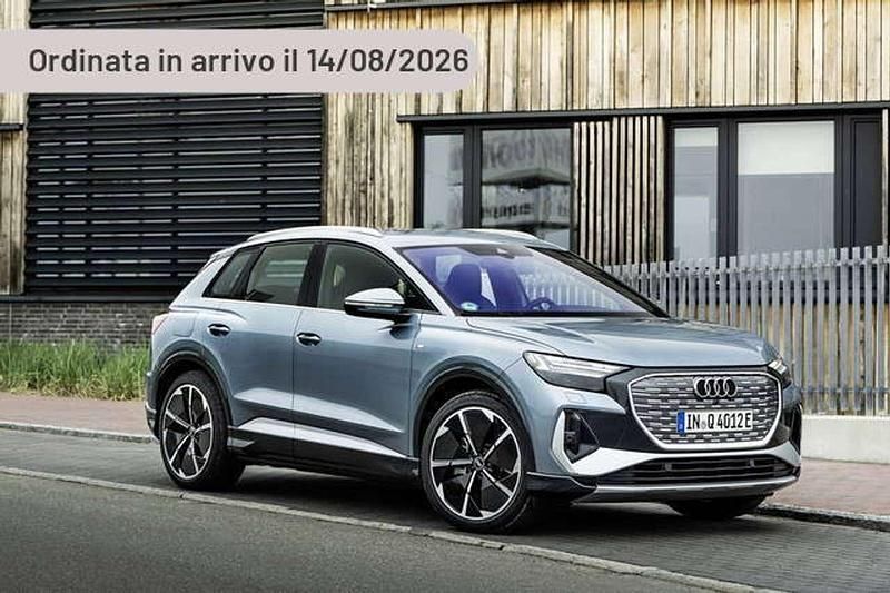Usata Audi Q4 e-tron S-Line 77 kW (105 CV) 2023 Argento SUV