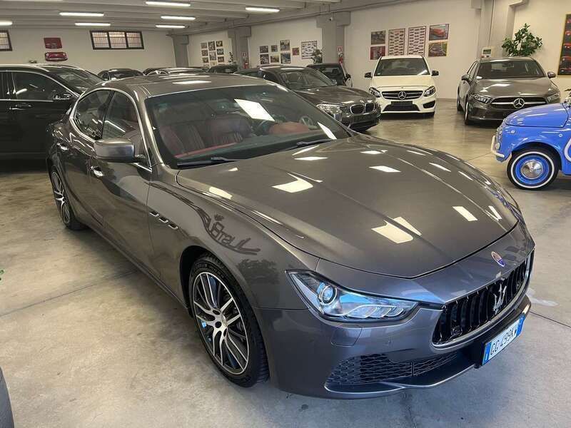 Usata Maserati Ghibli 275 CV (202 kW) 2015 Grigio Coupé