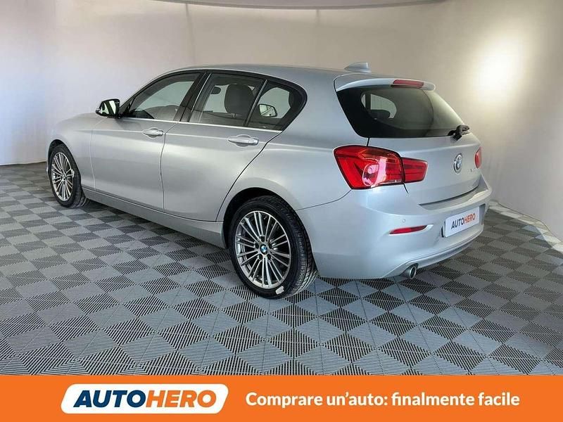Usata BMW 118 Efficient Dynamics 150 CV (110 kW) 2019 Argento Utilitaria