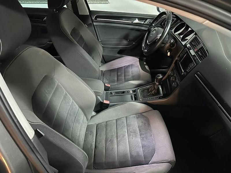 Usata VW Golf VII Highline 104 CV (76 kW) 2013 Grigio Berlina