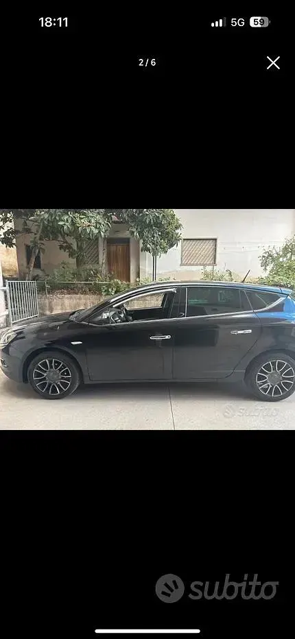 Usata Lancia Delta 120 CV (88 kW) 2011 Nero Utilitaria