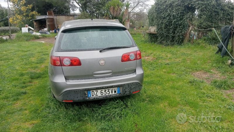 Usata Fiat Croma 120 CV (88 kW) 2010 Grigio Station wagon