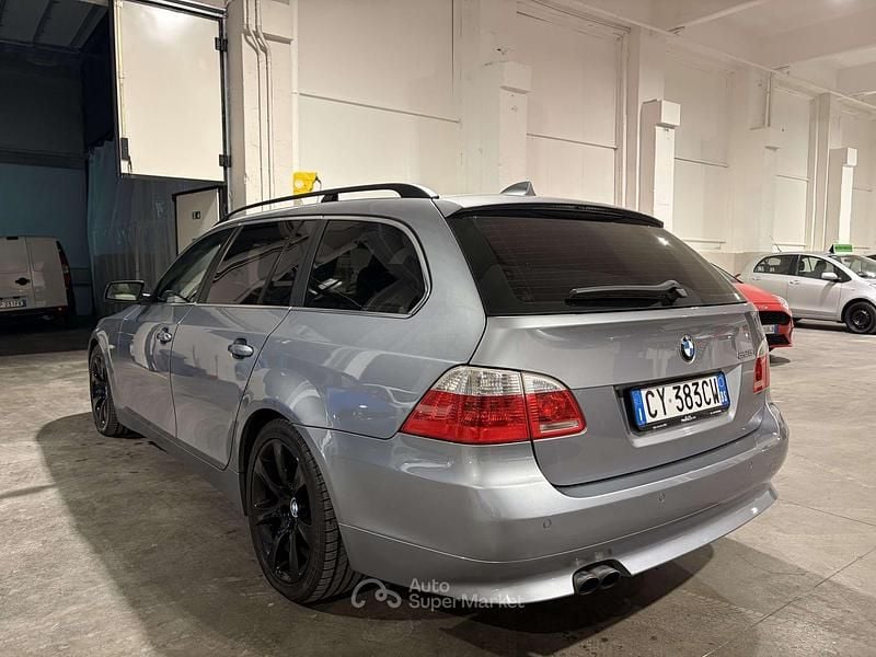 Usata BMW 525 218 CV (160 kW) 2005 Grigio Station wagon