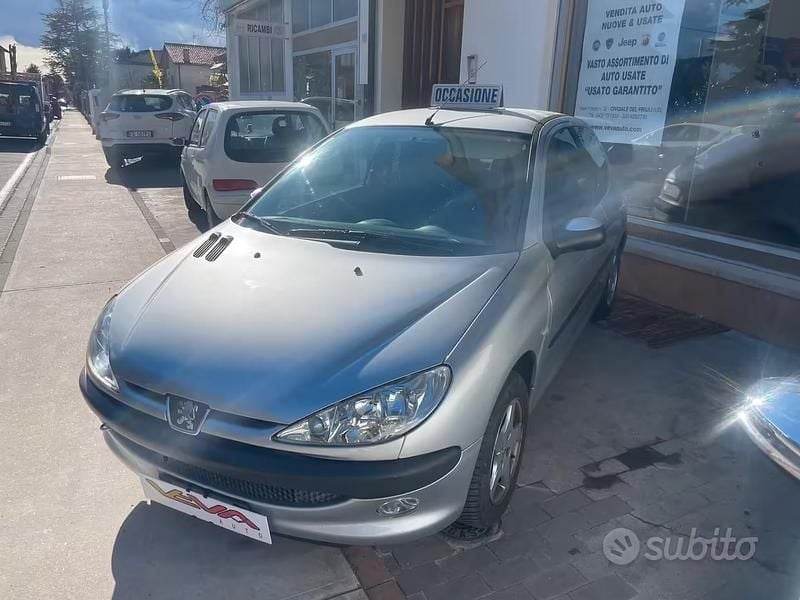 Usata Peugeot 206 74 CV (54 kW) 2004 Grigio Berlina