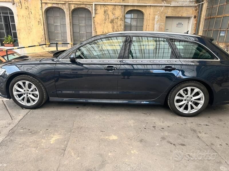 Usata Audi A6 252 CV (185 kW) 2018 Blu Station wagon