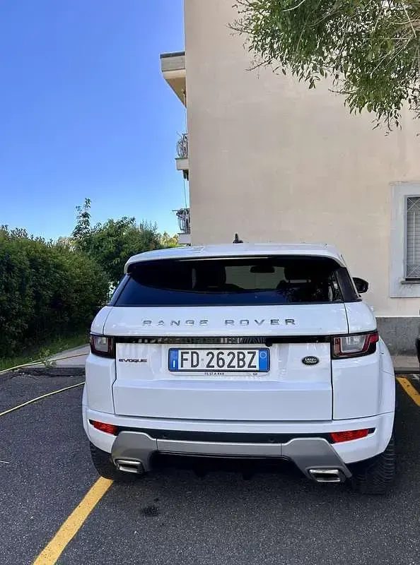 Usata Land Rover Range Rover evoque Dynamic 150 CV (110 kW) 2016 Bianco SUV
