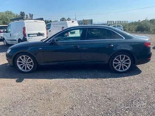 Usata Audi A4 Business 190 CV (139 kW) 2016 Grigio Berlina