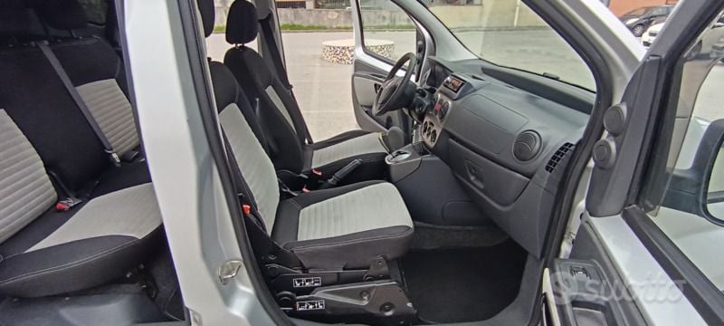 Usata Fiat Qubo Trekking 75 CV (55 kW) 2009 Grigio Monovolume