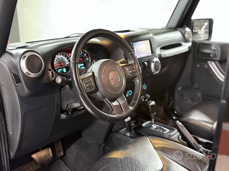 Usata Jeep Wrangler Sahara 200 CV (147 kW) 2016 Nero SUV