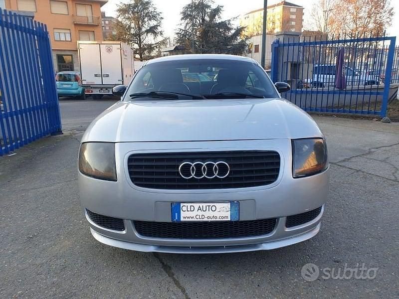 Usata Audi TT 179 CV (131 kW) 1999 Grigio Coupé