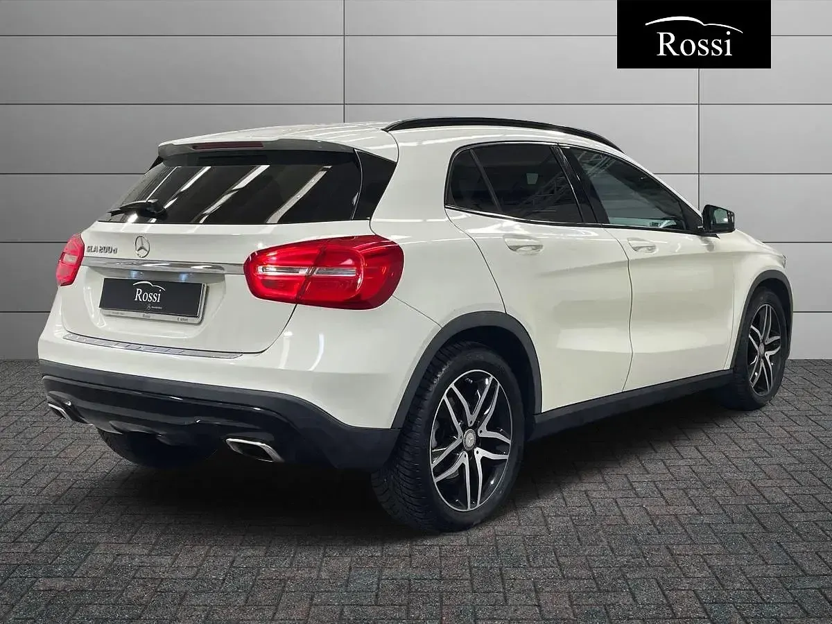 Usata Mercedes GLA200 136 CV (100 kW) 2016 SUV