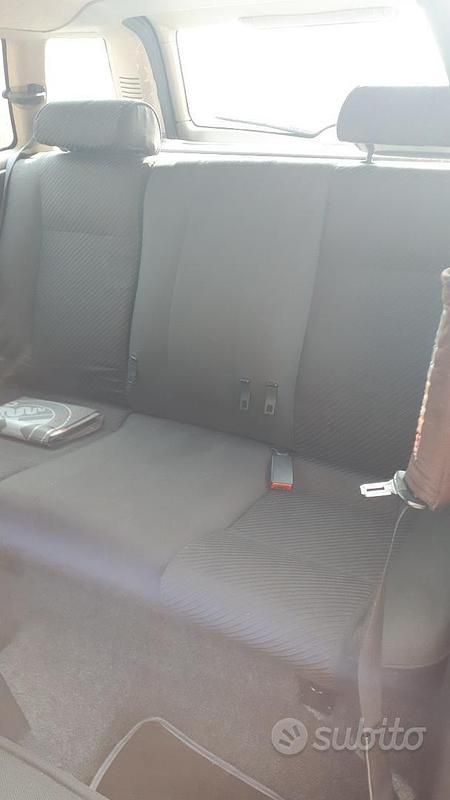 Usata Alfa Romeo 145 103 CV (75 kW) 2000 Nero Utilitaria