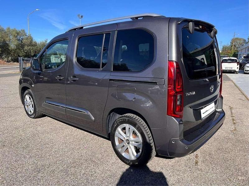 Usata Toyota Proace Verso City 131 CV (96 kW) 2022 Grigio ferro Station wagon
