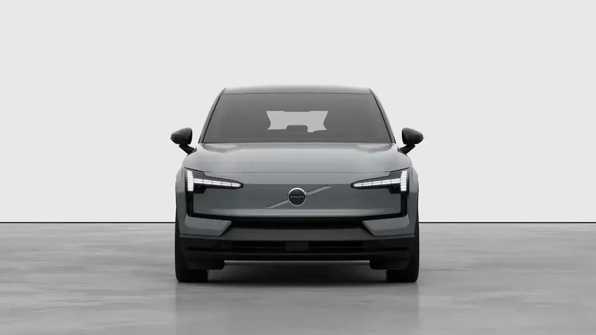 Nuova Volvo EX30 Plus 75 kW (102 CV) 2026 74000 SUV