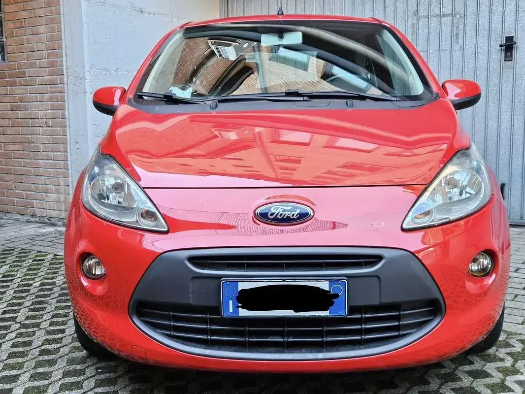 Usata Ford Ka Titanium 69 CV (50 kW) 2014 Berlina