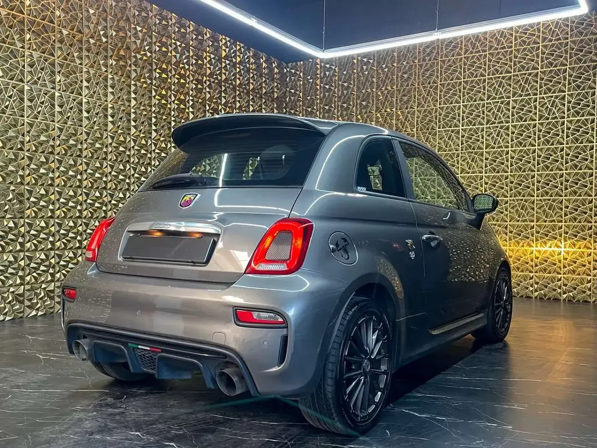 Usata Abarth 595 144 CV (105 kW) 2017 Grigio Utilitaria