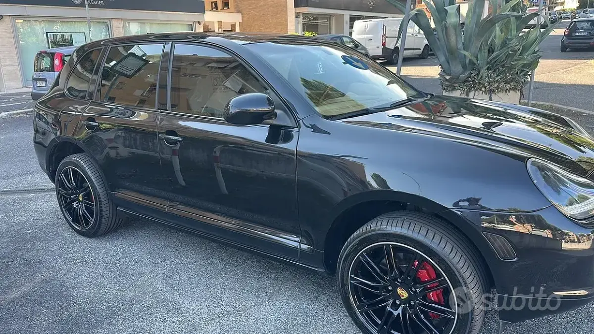 Usata Porsche Cayenne Turbo 450 CV (330 kW) 2006 Nero SUV