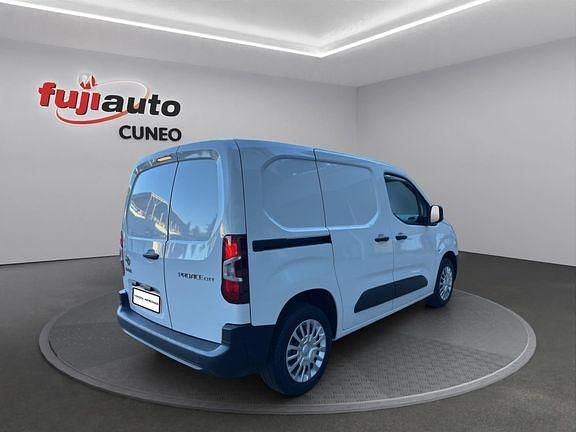 Usata Toyota Proace City City 100 CV (73 kW) 2024 Bianco Monovolume