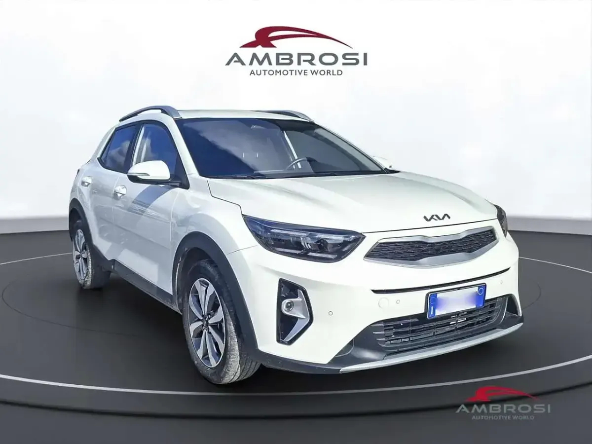 Gebraucht Kia Stonic Style 84 PS (61 kW) 2025 Weiß SUV