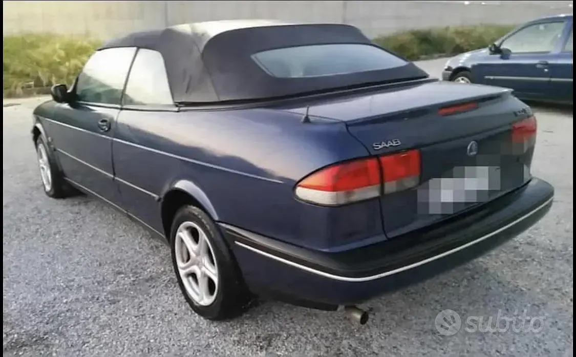 Usata Saab 900 Cabriolet 131 CV (96 kW) 1996 Blu Cabrio