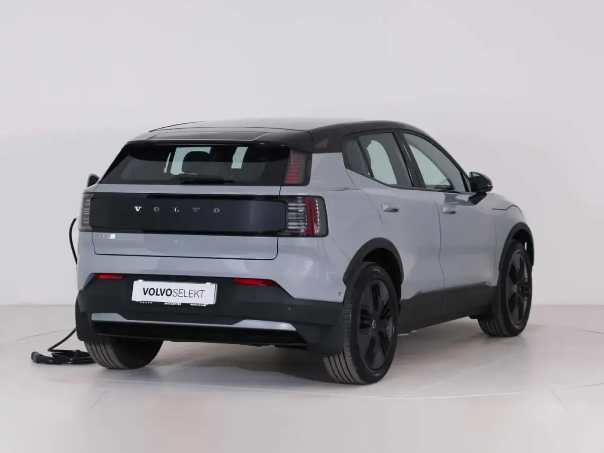 Nuova Volvo EX30 231 kW (315 CV) 2025 Grigio SUV