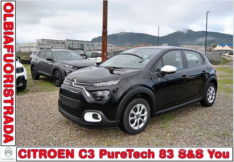 Usata Citroën C3 PureTech 82 CV (60 kW) 2024 Nero Berlina