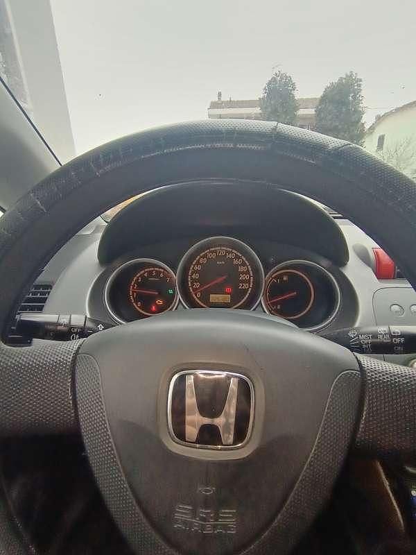 Usata Honda Jazz LS 77 CV (56 kW) 2003 Blu/azzurro Utilitaria