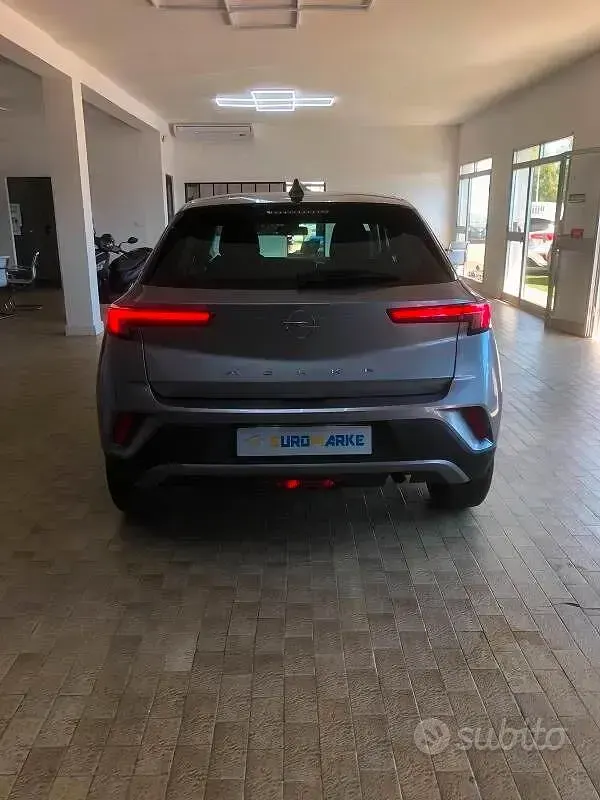 Usata Opel Mokka Elegance 100 CV (73 kW) 2021 Grigio SUV