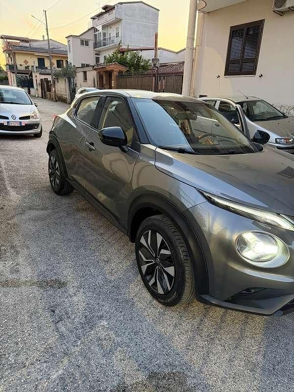 Usata Nissan Juke Tekna 114 CV (83 kW) 2022 Grigio SUV